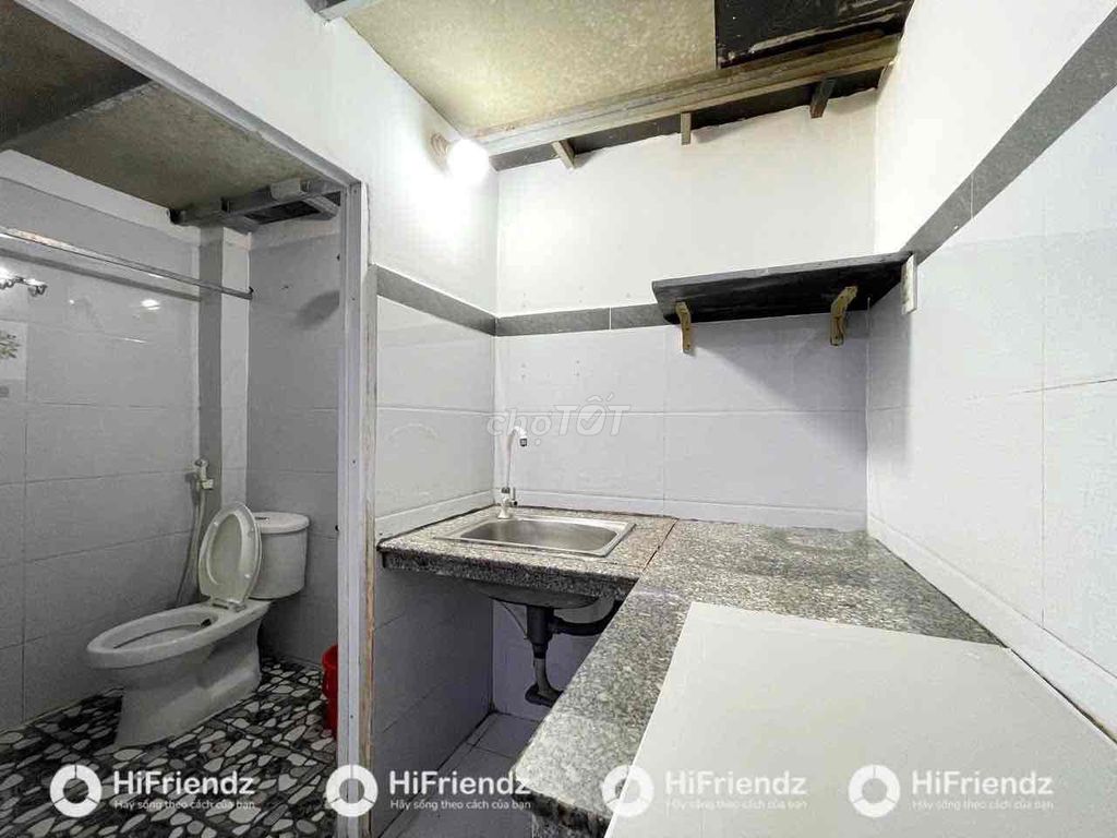 Get me the PGB Room next to AKM Bình Tân