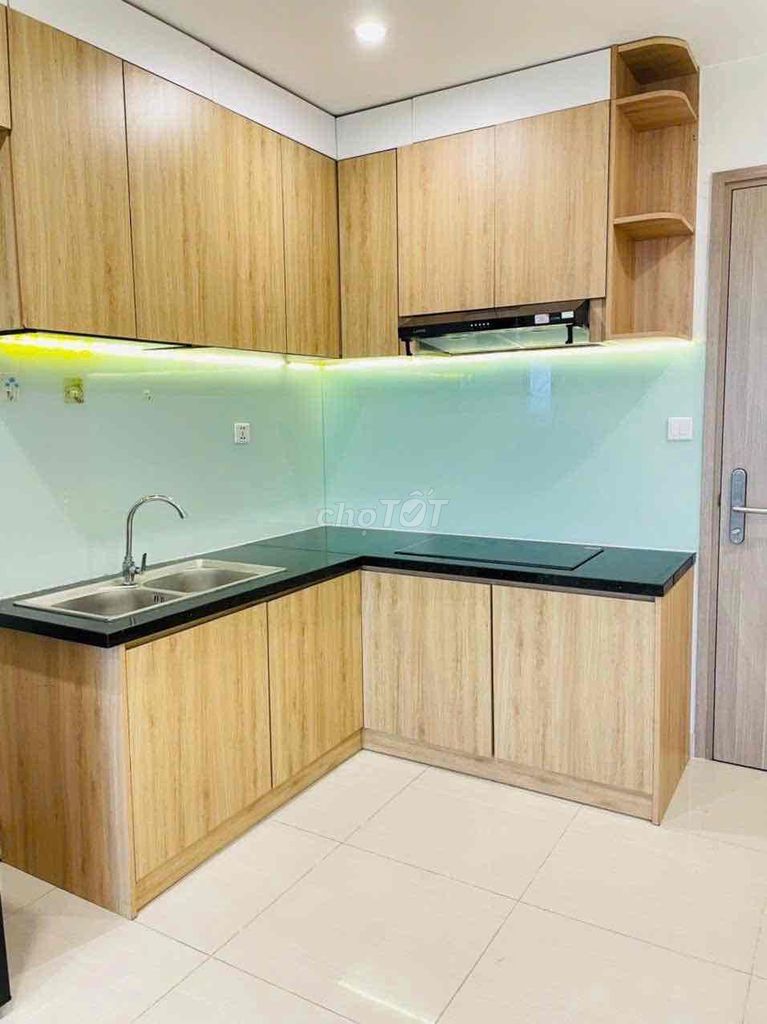 Rent two bedrooms. A full-level toilet. High-end furniture.