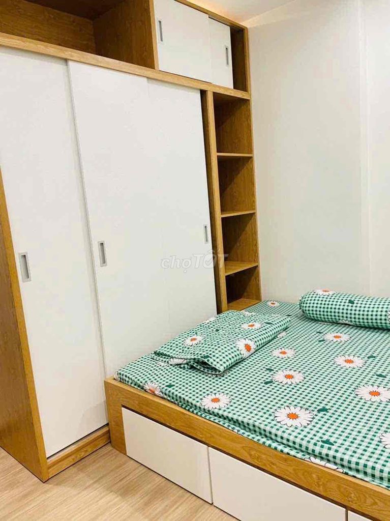 Rent two bedrooms. A full-level toilet. High-end furniture.