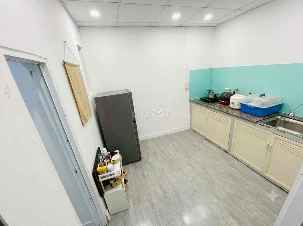 The new repair table for the Xô Viết Nghệ Tĩnh-three bedrooms.