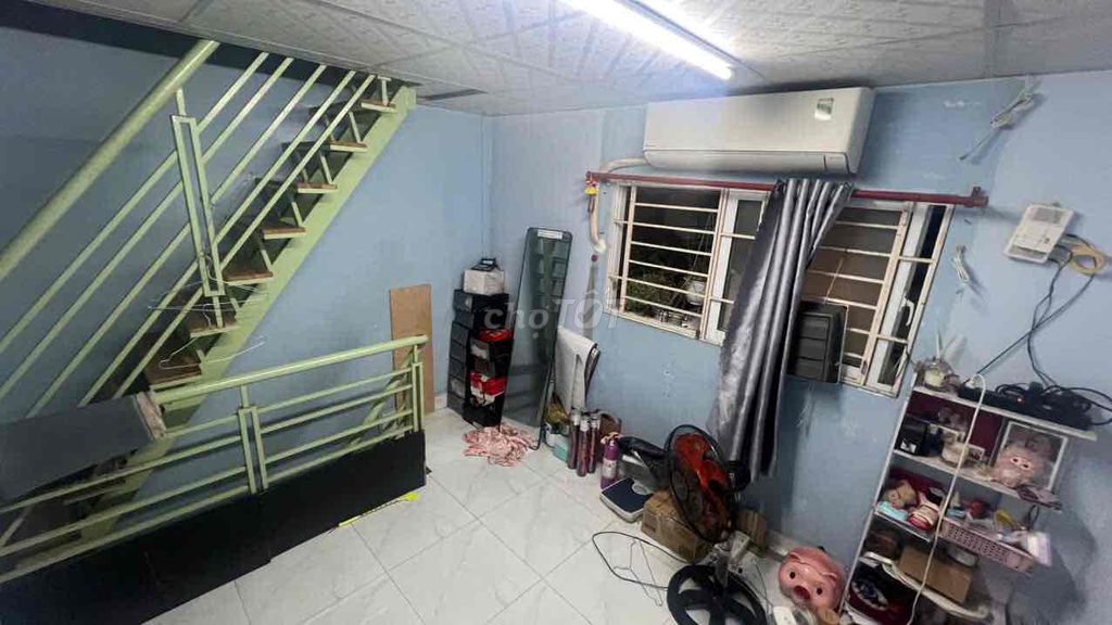 Rent an entire district of 1 – 2 bedrooms - 6.5 million a month.