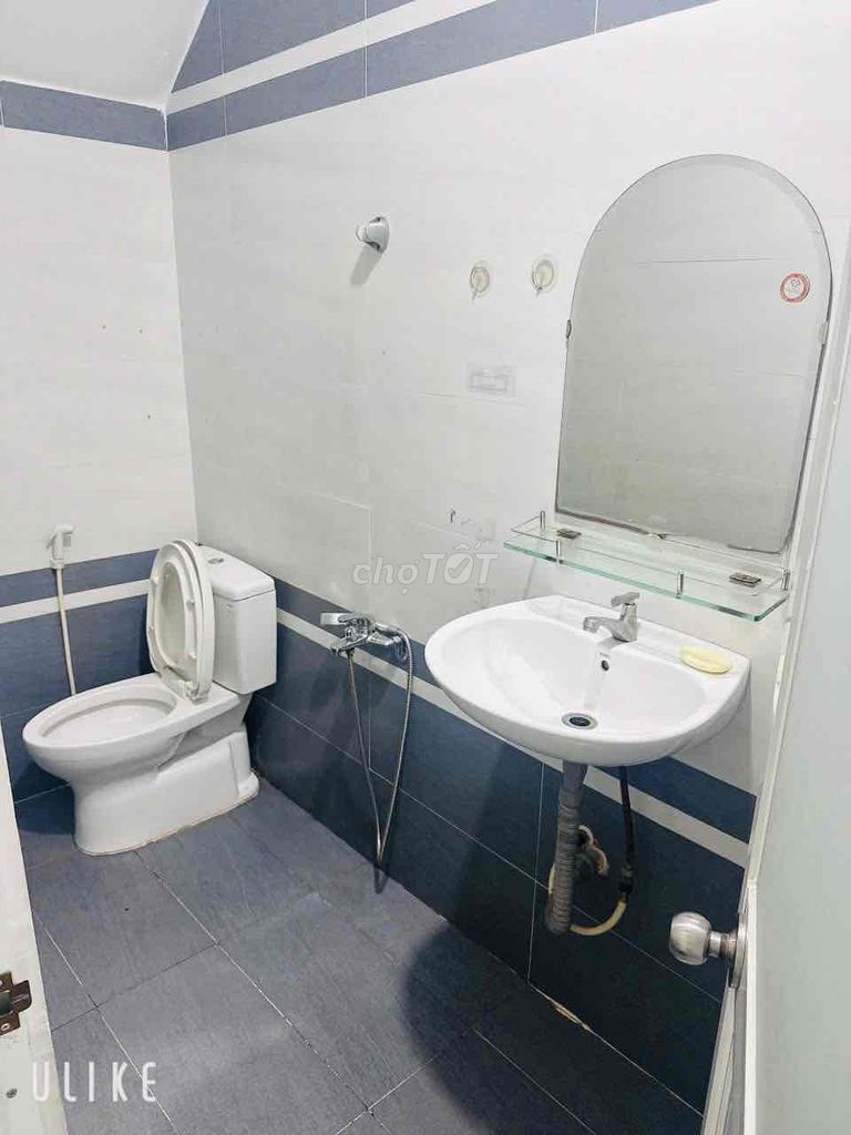 (13 million) Rent two floors - 88 m2 - front of Phước Bình street