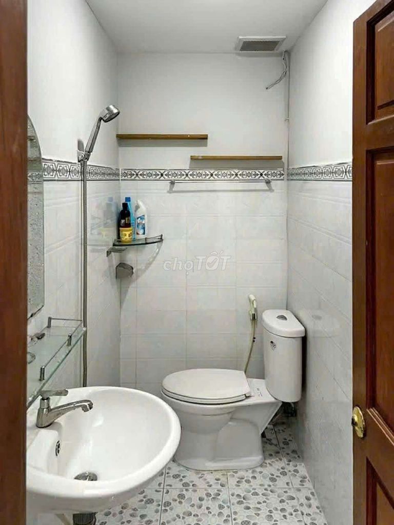 for renting a home of 7,500 K