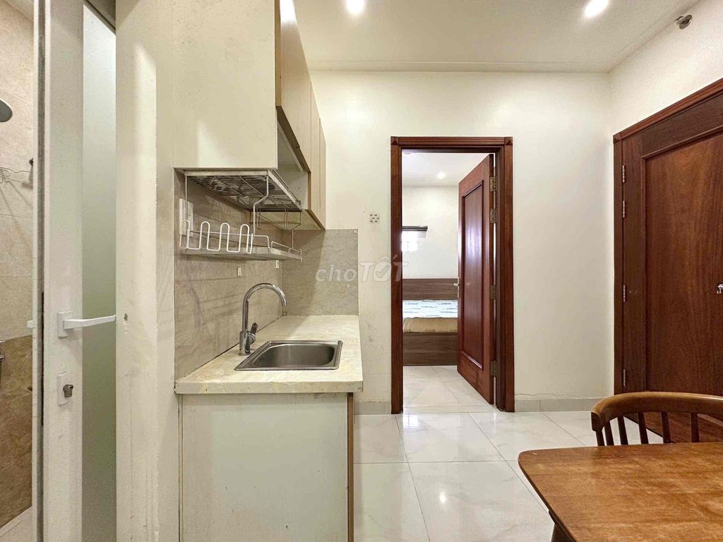 Two bedrooms. Two Tân Bình toilets.