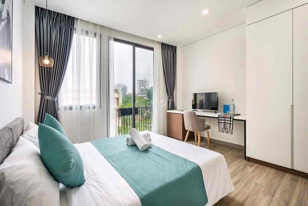 Nguyễn Cửu Vân – nice room, soft price, table position