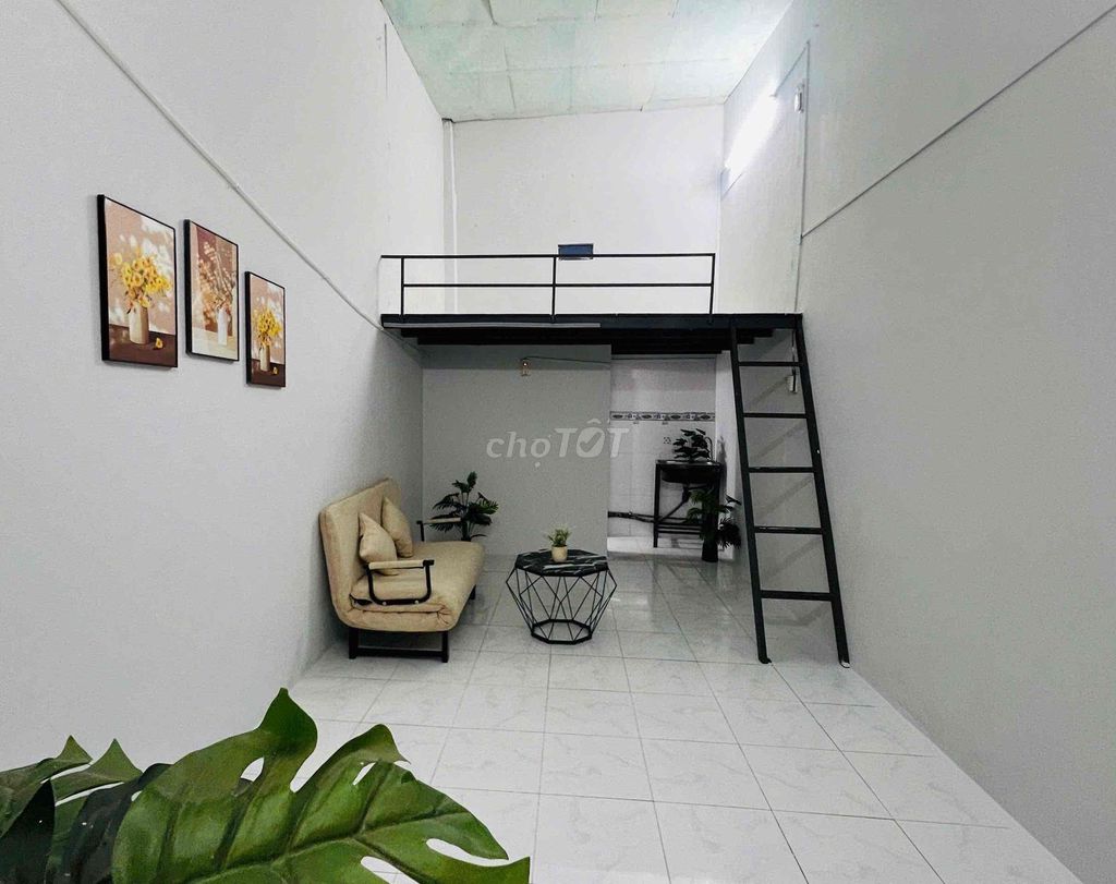 Rent the Price Room right into Celadon's Area, University of Industrials.