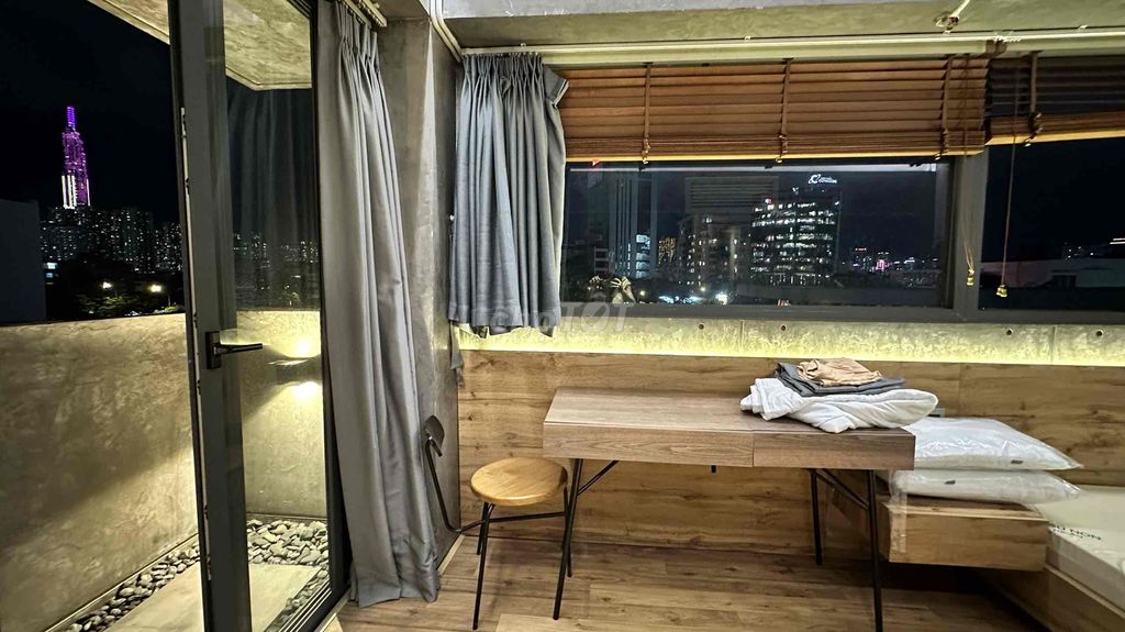 Điện Biên Phủ Balcony, suite one, bedroom.