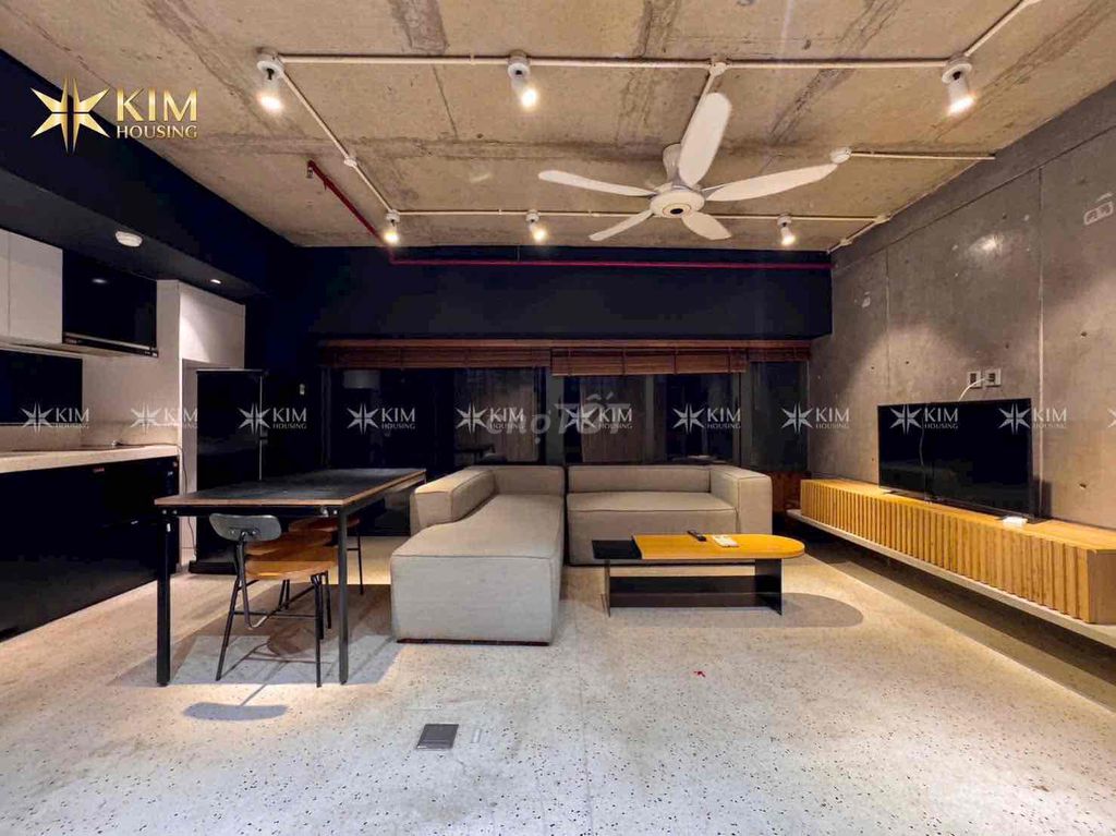 Điện Biên Phủ Balcony, suite one, bedroom.