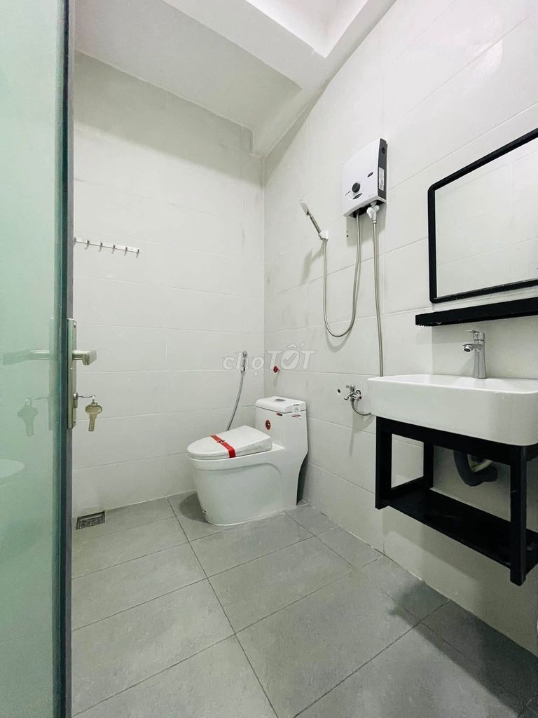 Room 1 ground 1 is full of Ngô Gia Tự interiors