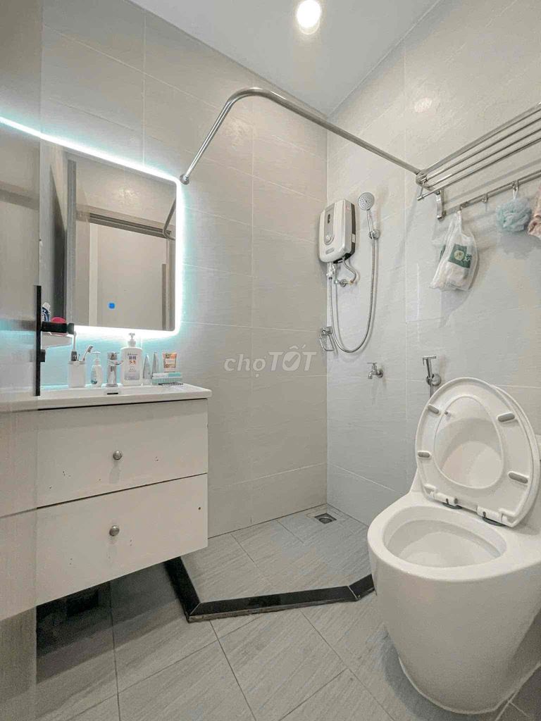 Rent a super-light window open and clean security kitchen