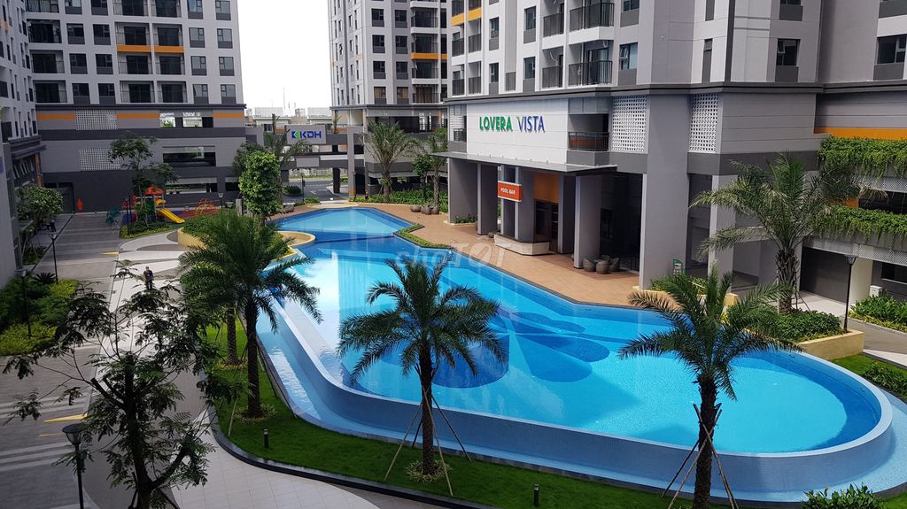 Rent a three-room Lovera Vista.6 million a month.