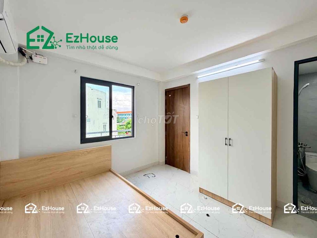 Rent a new apartment that's 100 percent built full of furniture walking through 2 p.