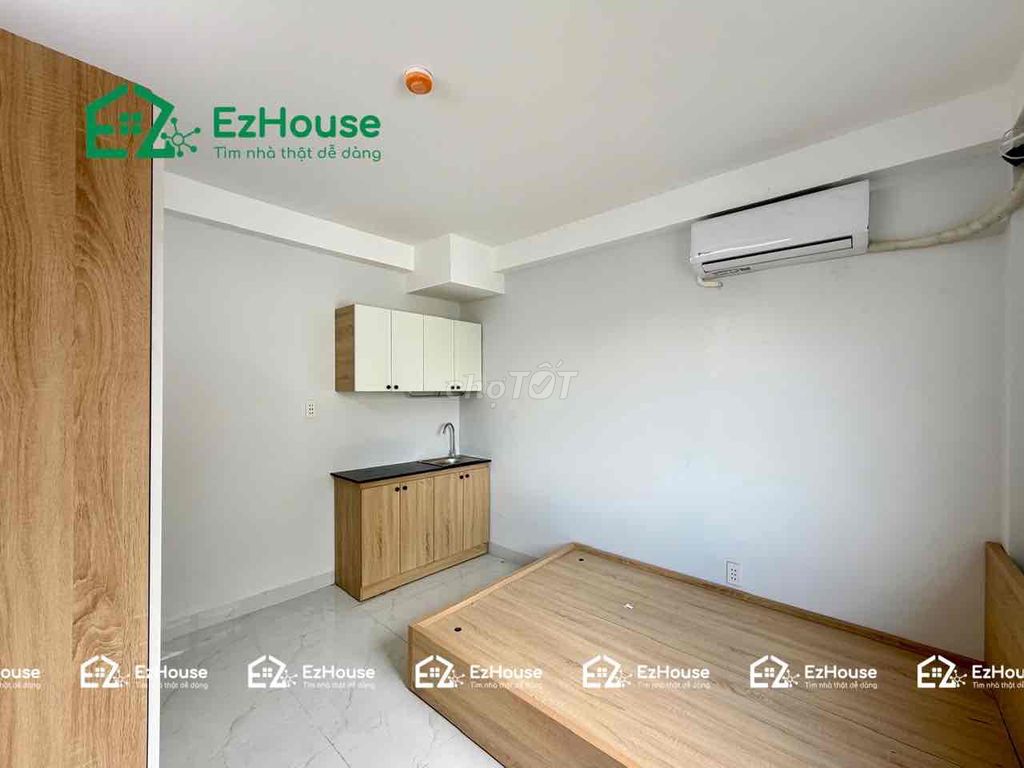 Rent a new apartment that's 100 percent built full of furniture walking through 2 p.