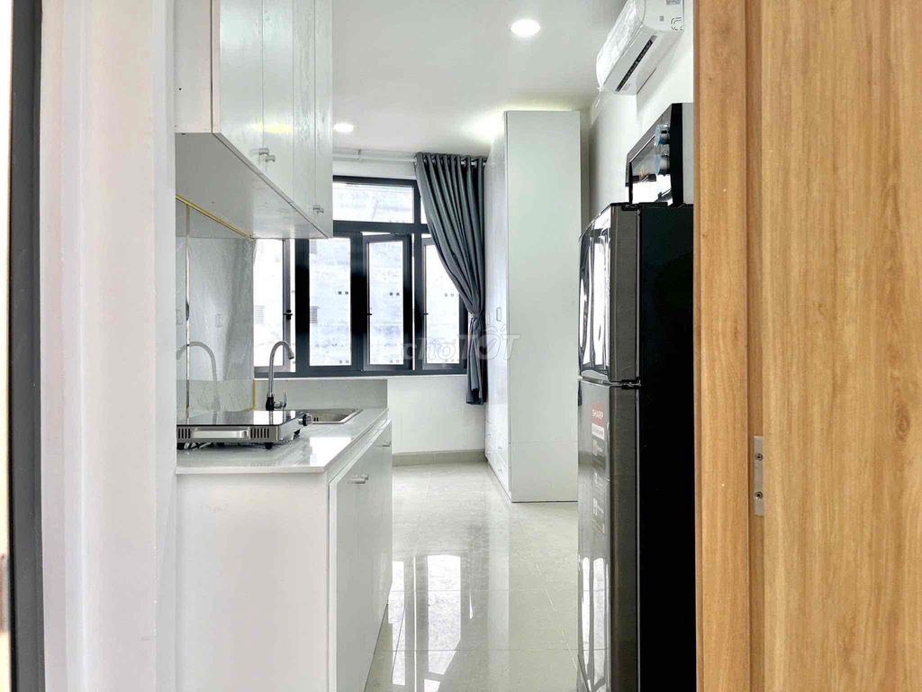 Lê Văn Sỹ Window studio