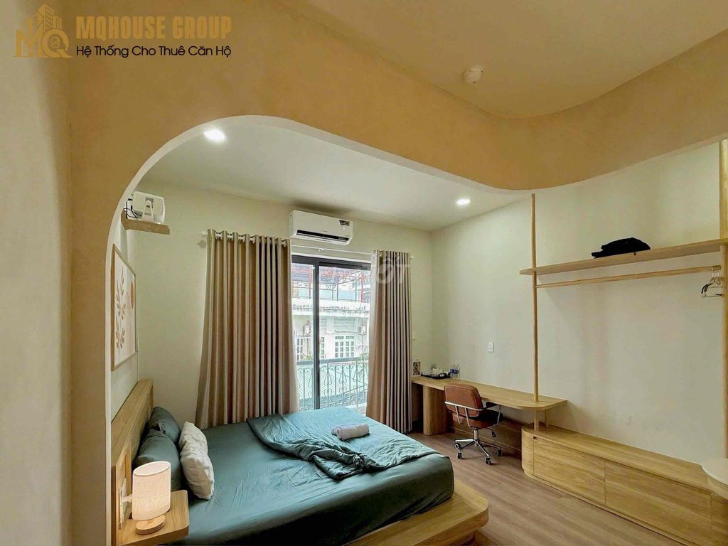 Bạch Đằng studio right next to Tân Bình Airport.
