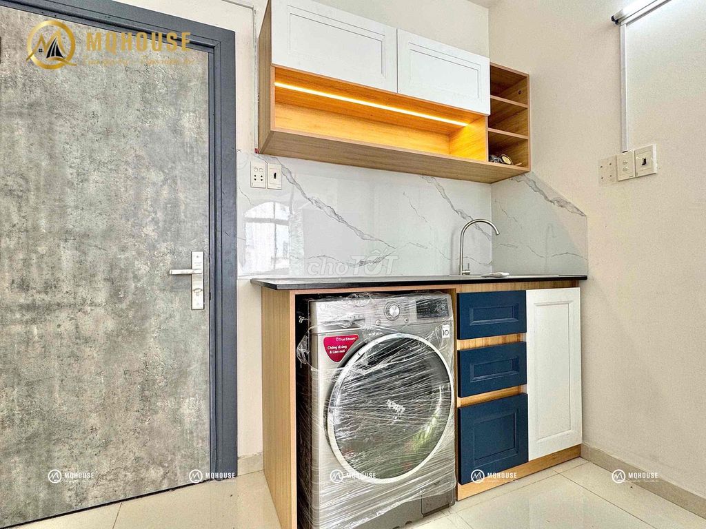 Bạch Đằng balcony studios near the airport