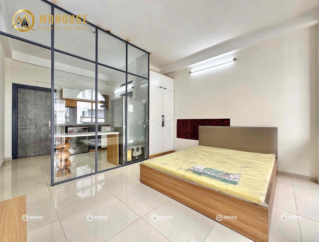 Bạch Đằng balcony studios near the airport
