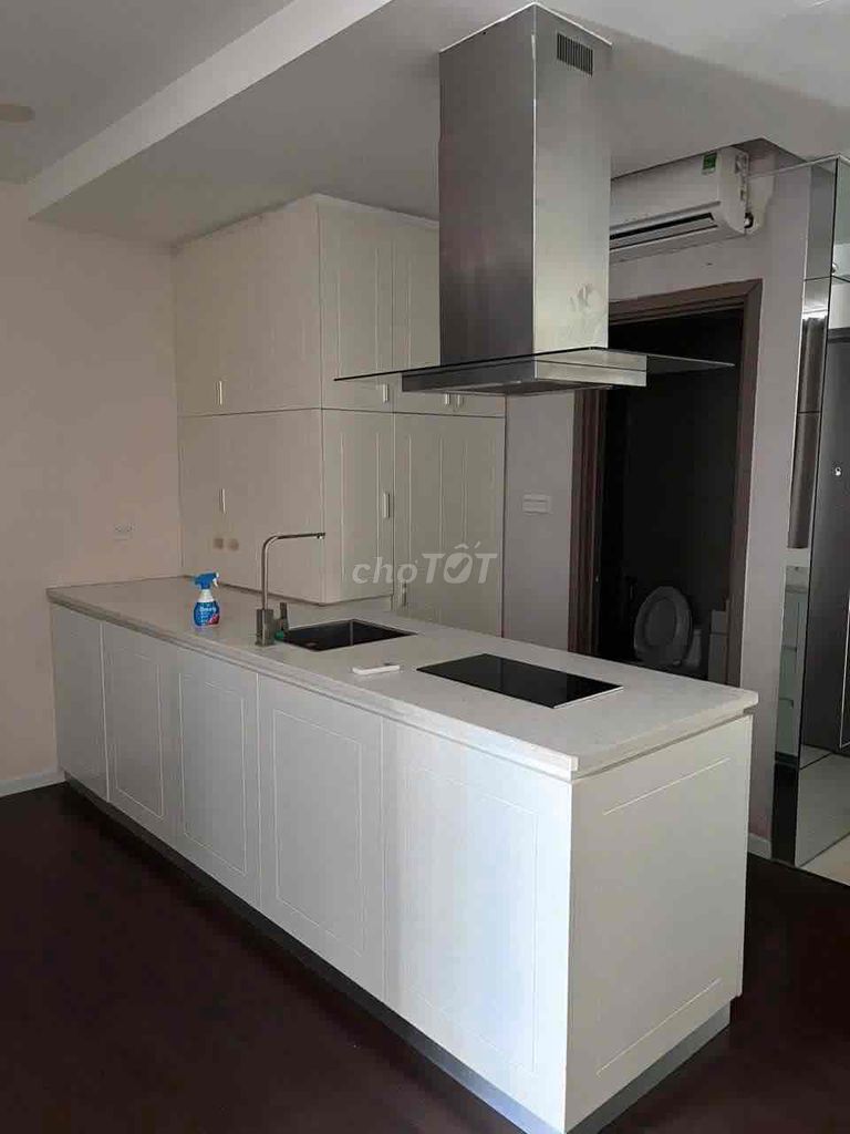 The apartment is a 50-meter bedroom full of icon56 furniture.