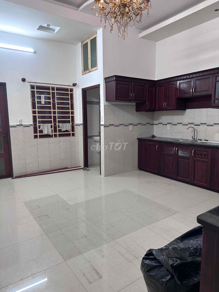 Rent a new house, repaint số 32 at Aeon Mall