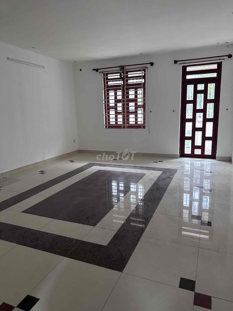 Rent a new house, repaint số 32 at Aeon Mall