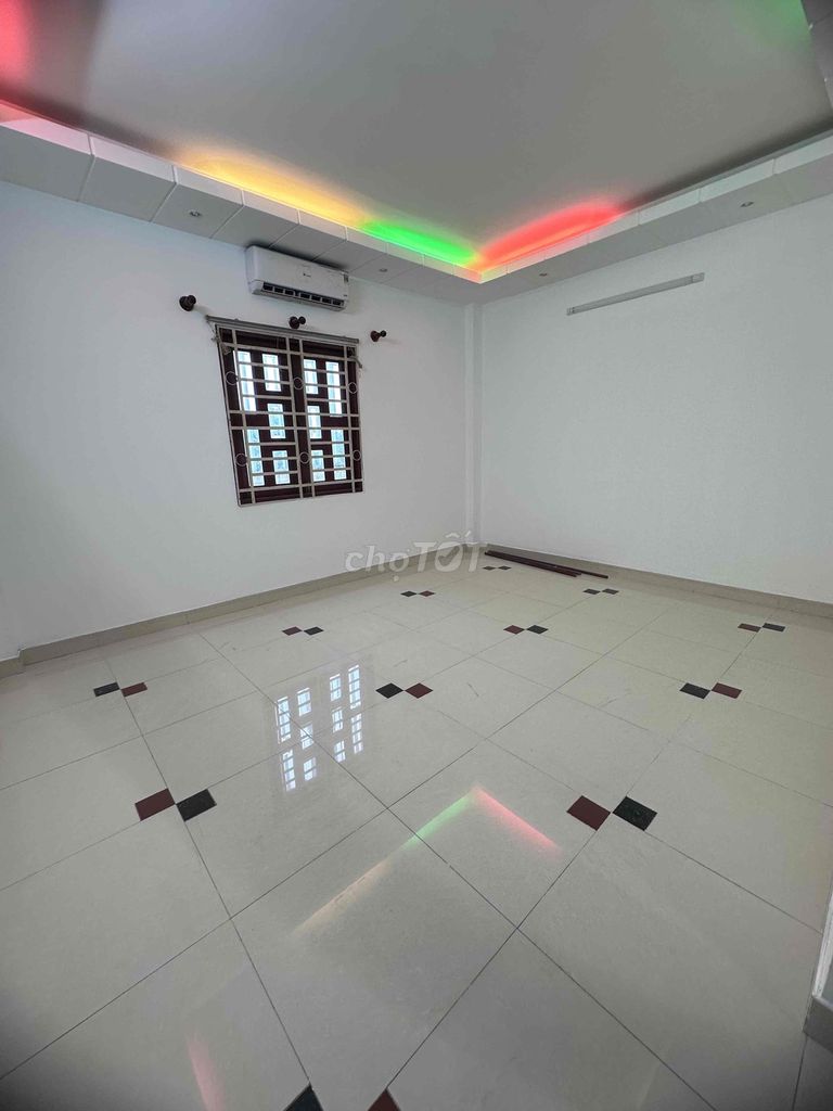 Rent a new house, repaint số 32 at Aeon Mall