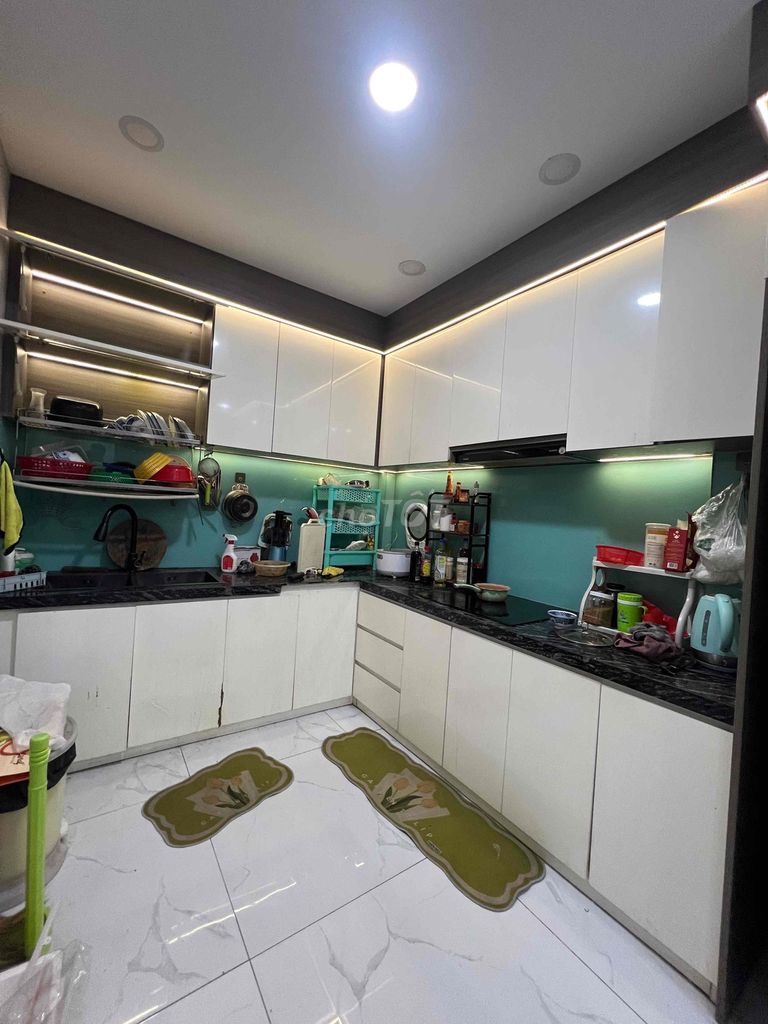 Rent Full House Six x12 One floor 3 bedroom 2 toilets 1/ Short Tnv