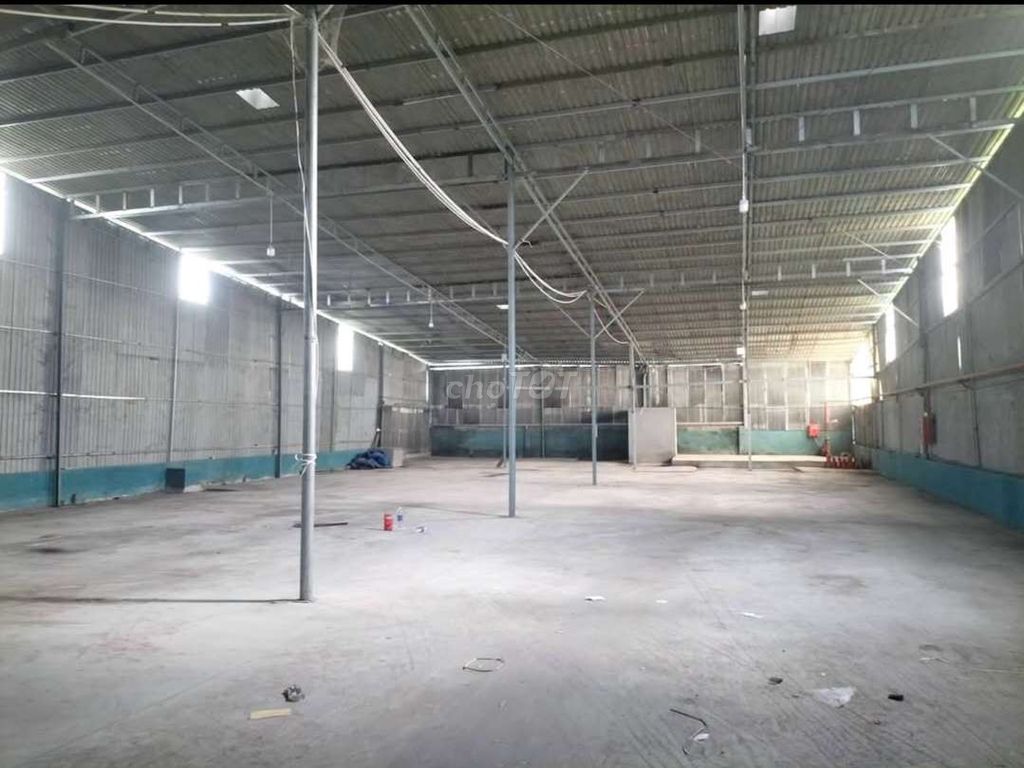 27 million_10 x25 meters throughout the month for renting Tân Bình 100 k/m2 warehouses