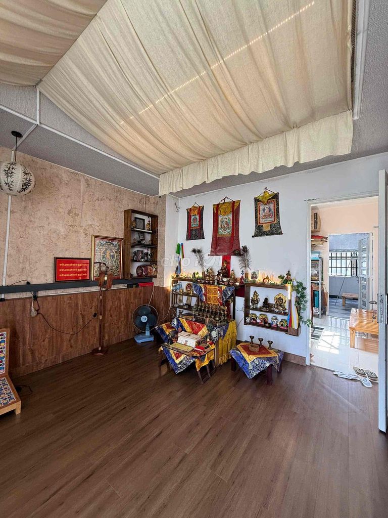 Rent a 1kd Số 6 street. The Fire Arrow. New