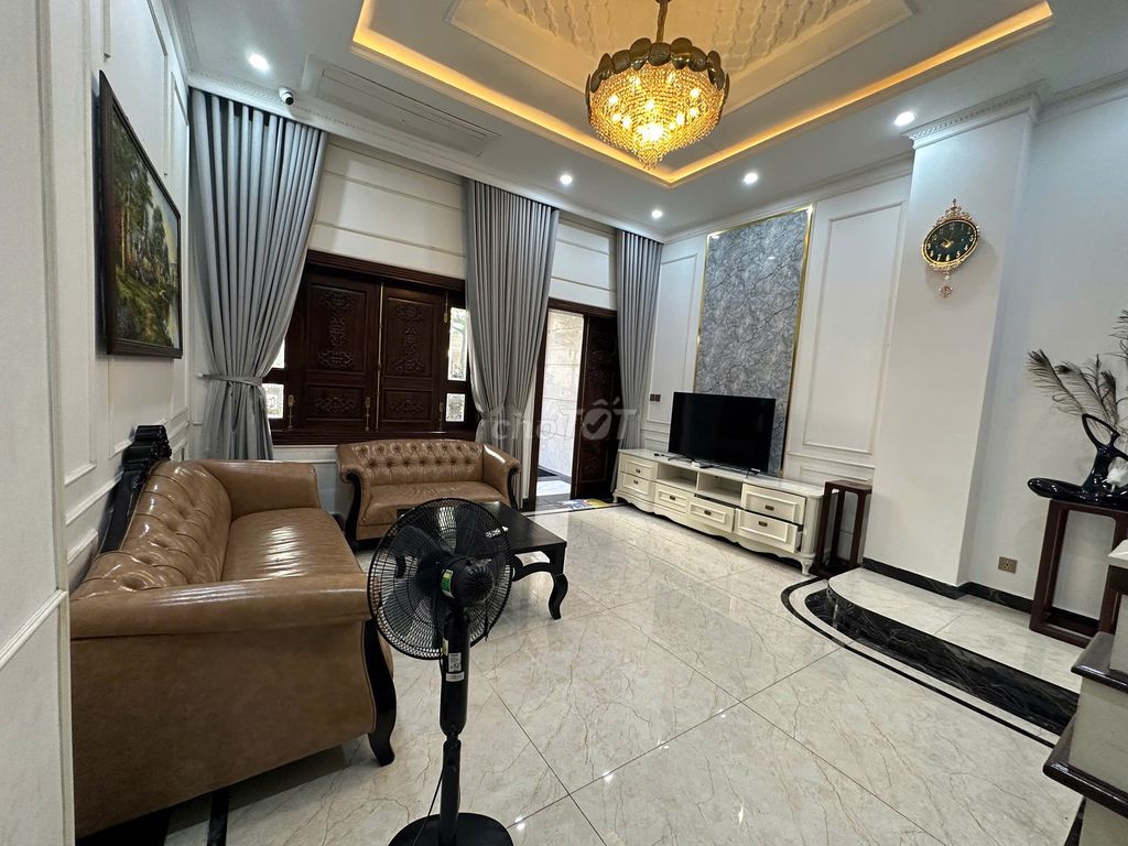 full beautiful furniture rented cityland street vault 4 floor 7 bedrooms full