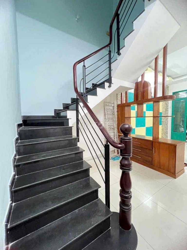 - Nguyễn Trãi Q-0 District 5-49 m2 4th floor bedroom - 22 million