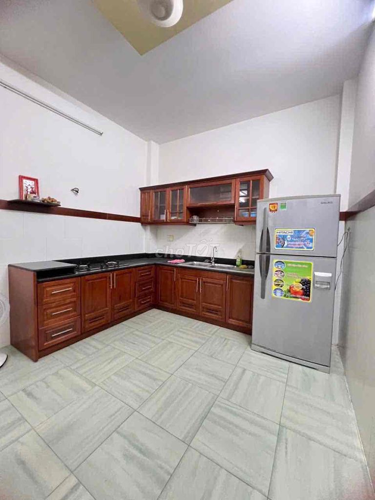 - Nguyễn Trãi Q-0 District 5-49 m2 4th floor bedroom - 22 million