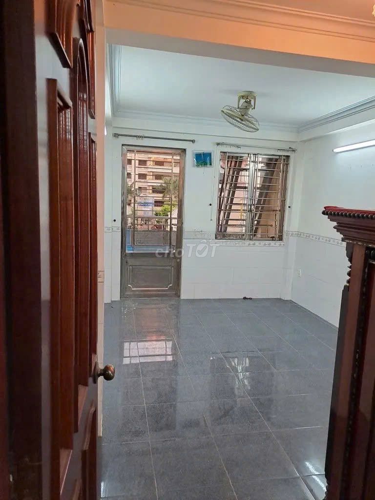 Nc Võ Văn Kiệt 35 M2 1 M 4th floor bedroom 4 toilets