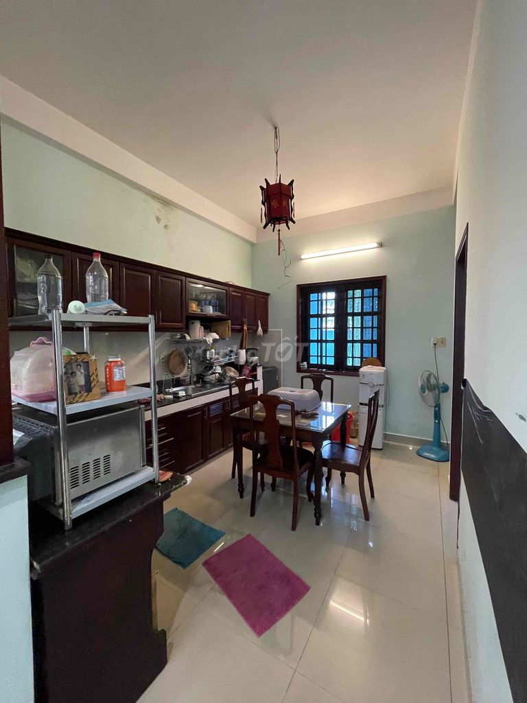 Rents two floors of Thạnh Mỹ Lợi District 262 m2 - 4 bedrooms 2 steam cars 20 million a month