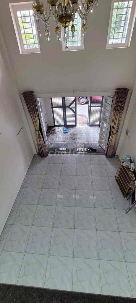 Rent a full house 4 x20 M - 780 fog, 12th District