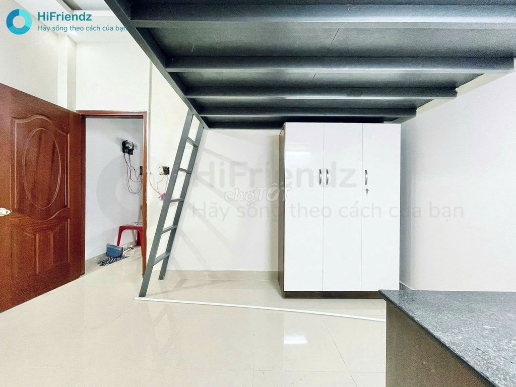 Rent a room in the attic with windows at Quốc lộ 13, Thủ Đức