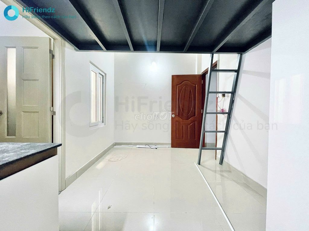 Rent a room in the attic with windows at Quốc lộ 13, Thủ Đức