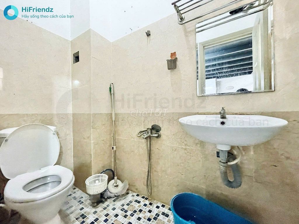 Rent a room in the attic with windows at Quốc lộ 13, Thủ Đức