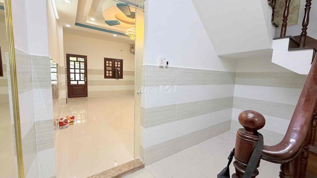 Rent Huỳnh Tấn Phát Cash House