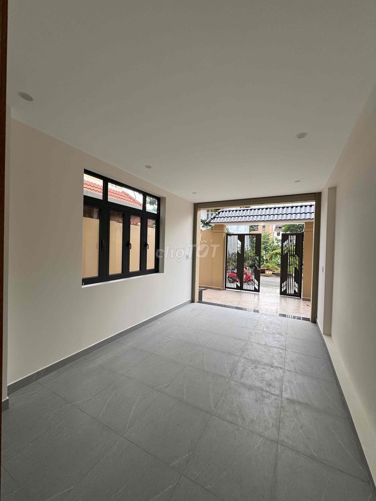 Rent the joint villa - full interior right near global City