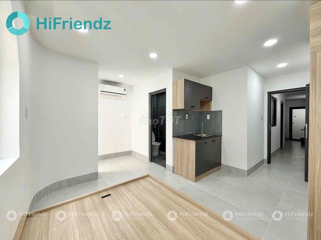 Rent the full-in-house service apartment near the mocodes Quang Trung.