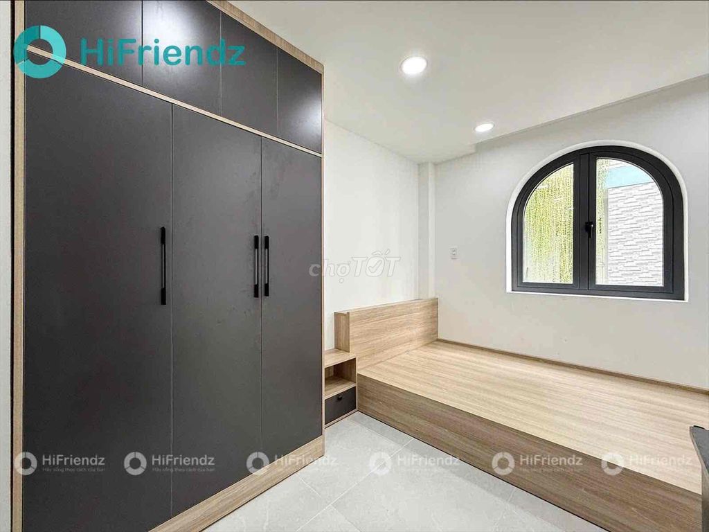 Rent the full-in-house service apartment near the mocodes Quang Trung.