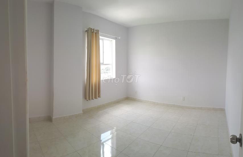 Rent the Chương Dương Home corner apartment - block C1