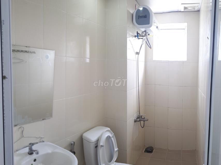 Rent the Chương Dương Home corner apartment - block C1
