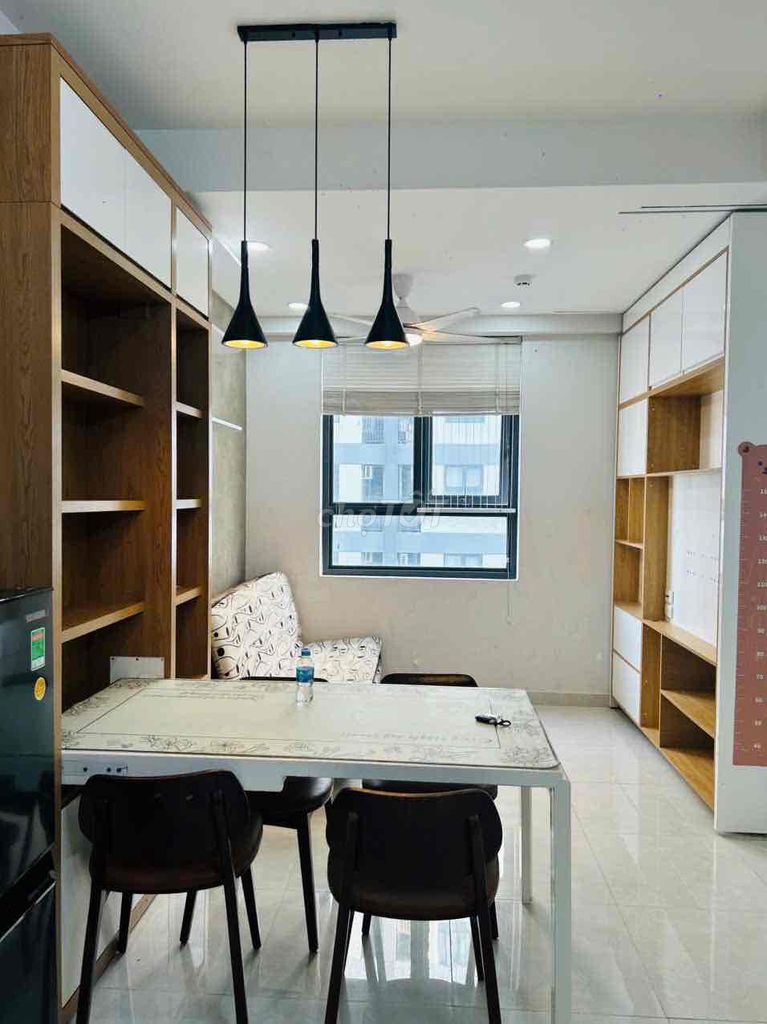 We'll rent two bedrooms with a 6.5 million a month.