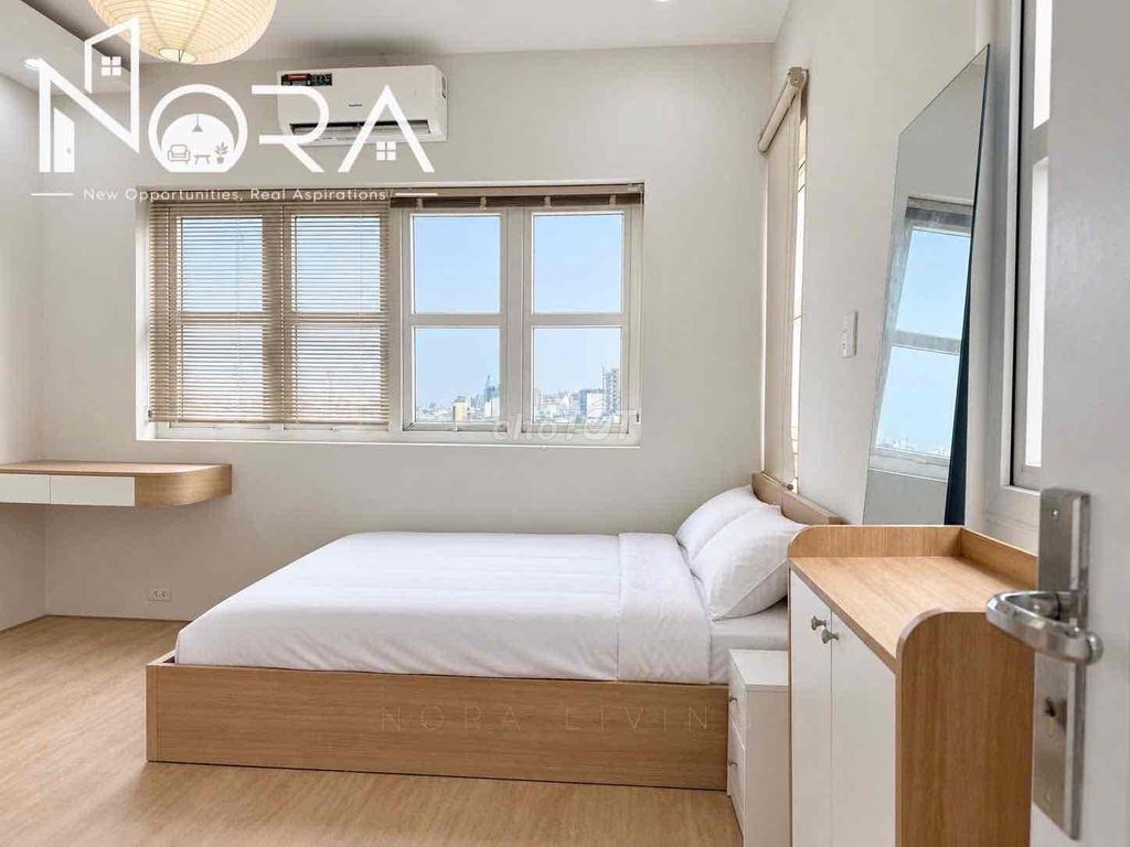 The apartment is Tô Hiến Thành. 10 is a good deal.