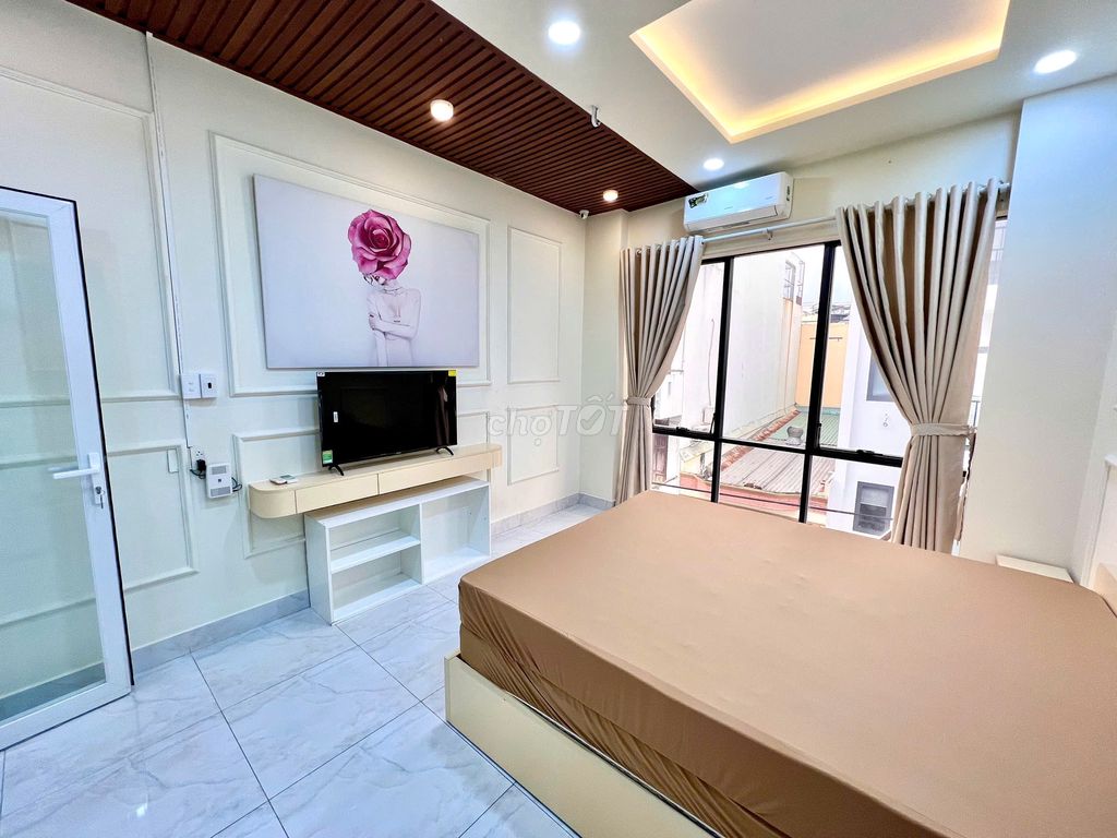 luxury apartment full view of the full Bình Thạnh utility area.