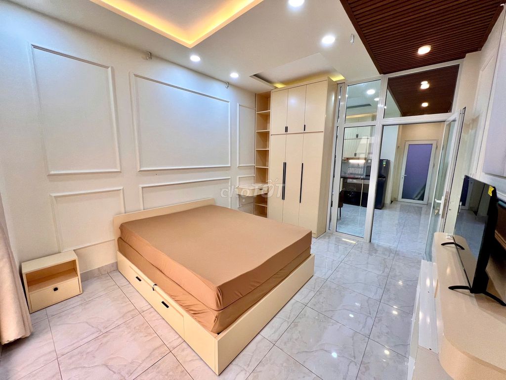 luxury apartment full view of the full Bình Thạnh utility area.