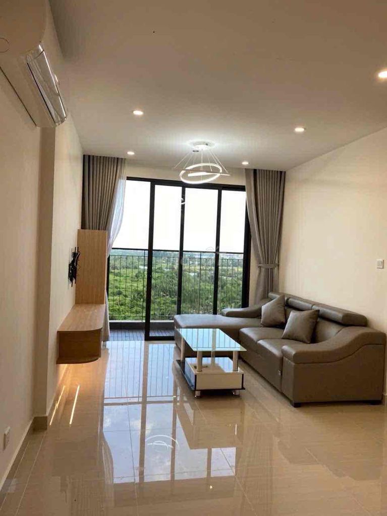 Hire two bedrooms fast. One bathroom. Full interior top nine million.
