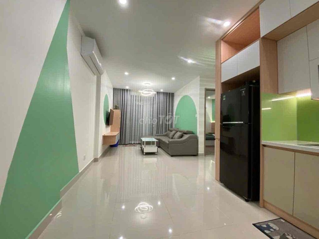 Hire two bedrooms fast. One bathroom. Full interior top nine million.