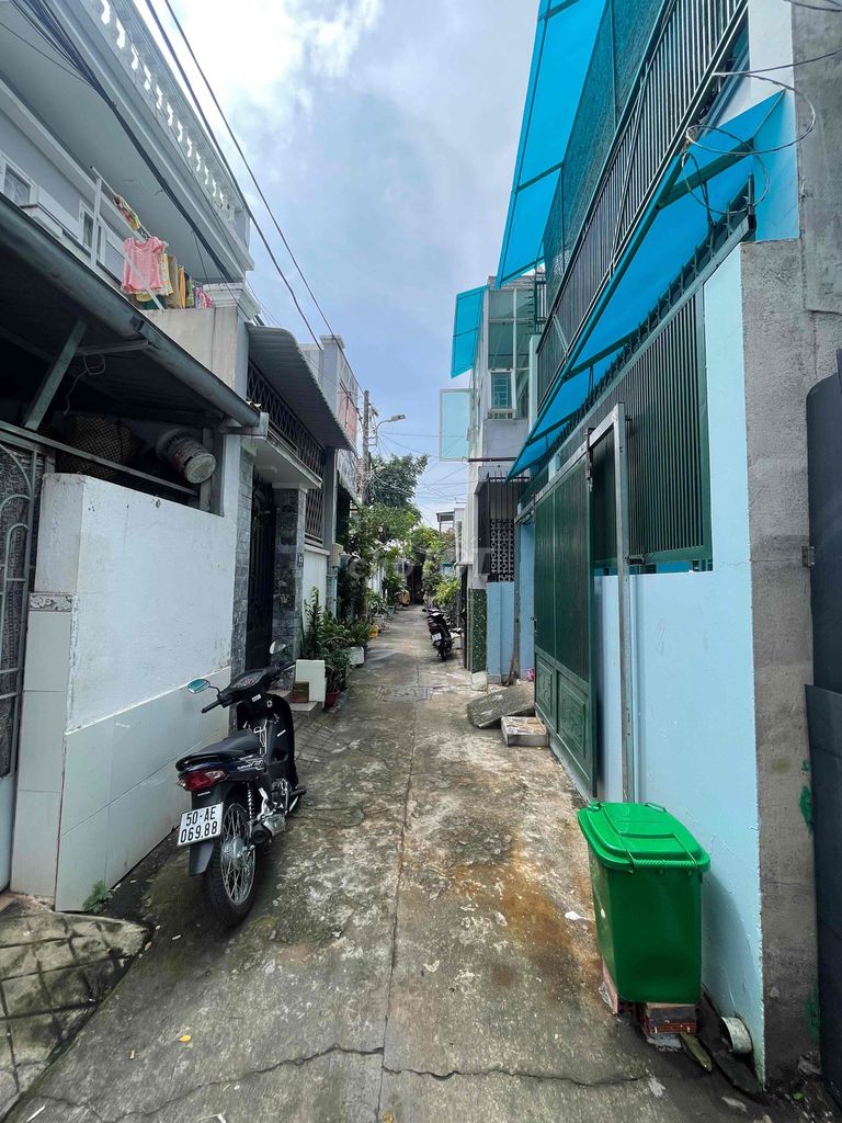 Hotel 2.5 million per16 m2 near P.Q.q1 District 9